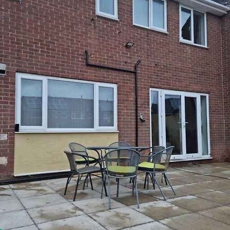 5 Bedroom House - Cheshire Oaks Ellesmere Port Ngoại thất bức ảnh