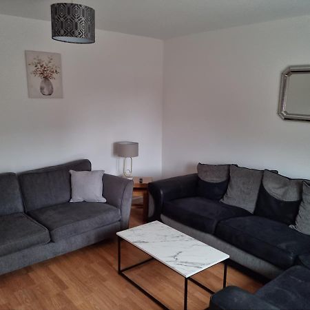 5 Bedroom House - Cheshire Oaks Ellesmere Port Ngoại thất bức ảnh
