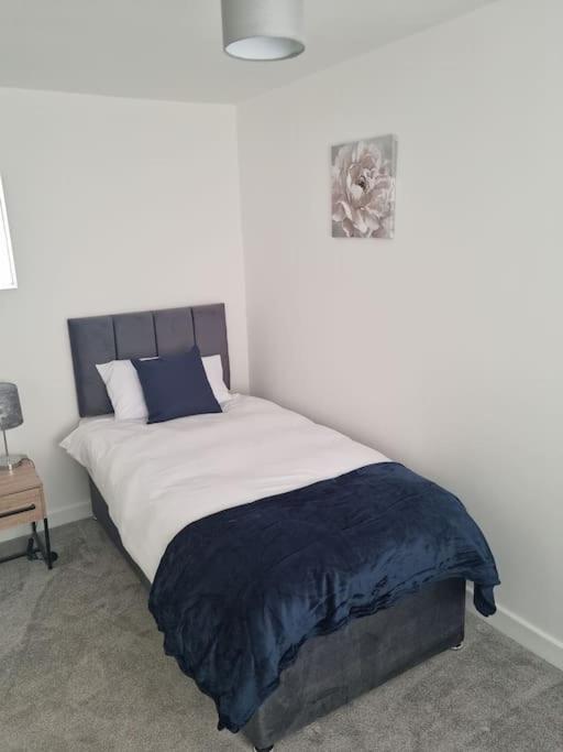 5 Bedroom House - Cheshire Oaks Ellesmere Port Ngoại thất bức ảnh